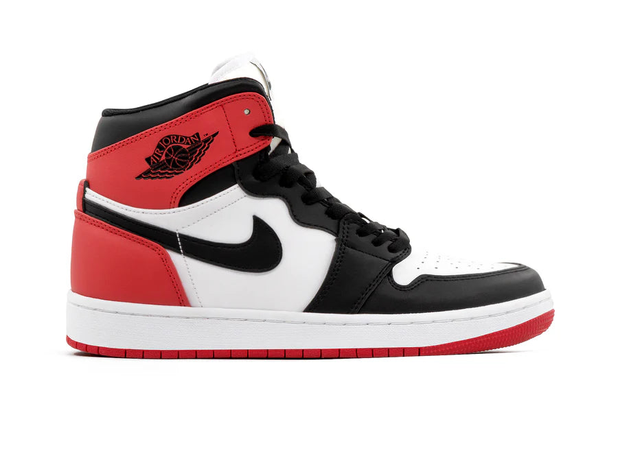 Jordan Retro 1 Chicago Black
